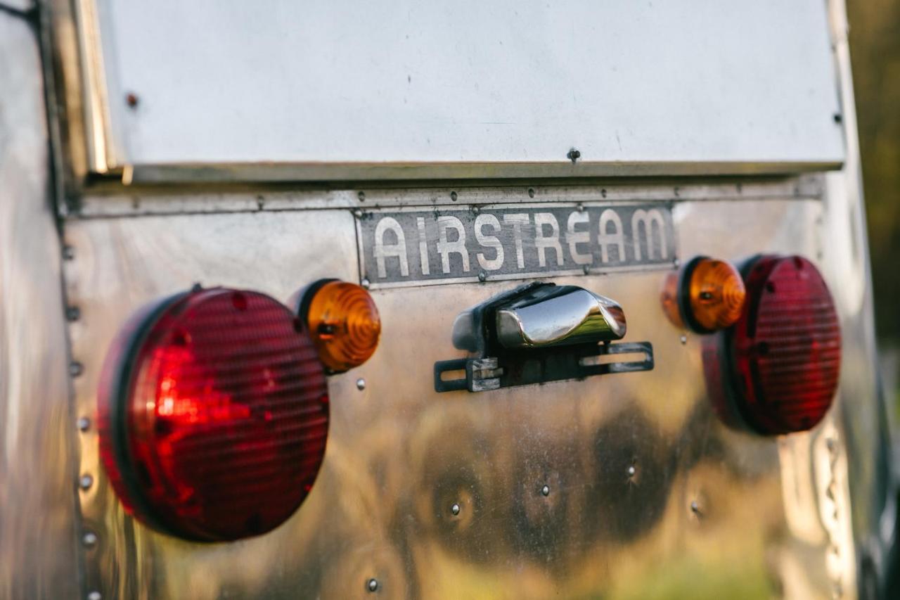 Silver Airstream Glamping & Rental Chichester Bagian luar foto