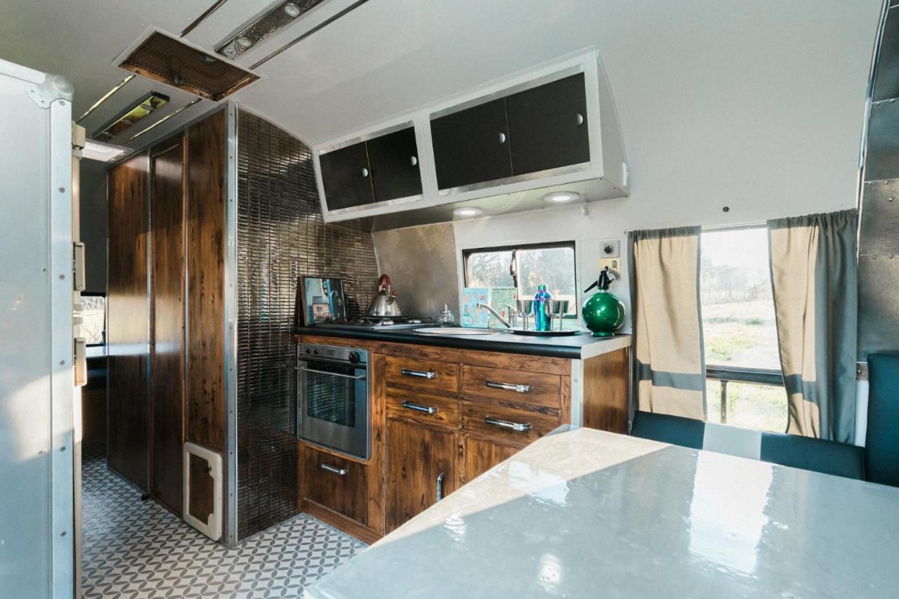 Silver Airstream Glamping & Rental Chichester Bagian luar foto
