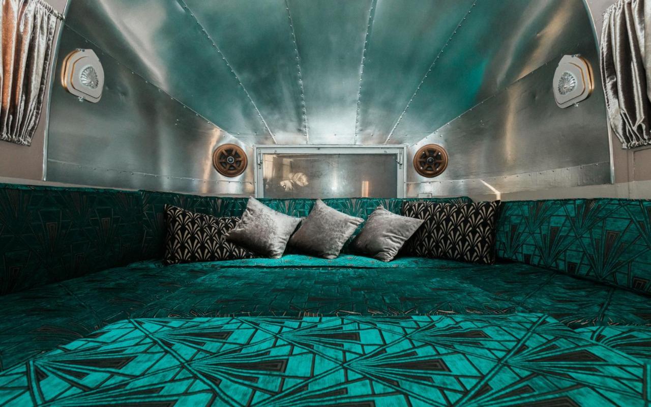 Silver Airstream Glamping & Rental Chichester Bagian luar foto