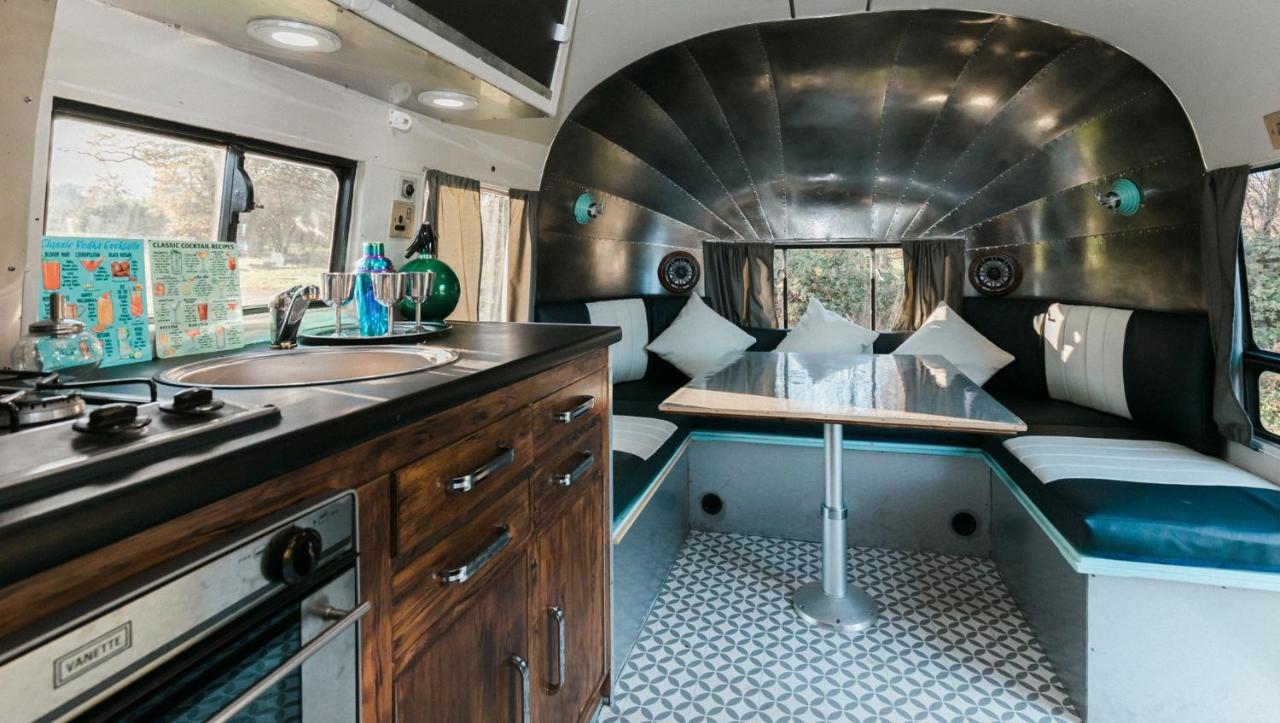 Silver Airstream Glamping & Rental Chichester Bagian luar foto