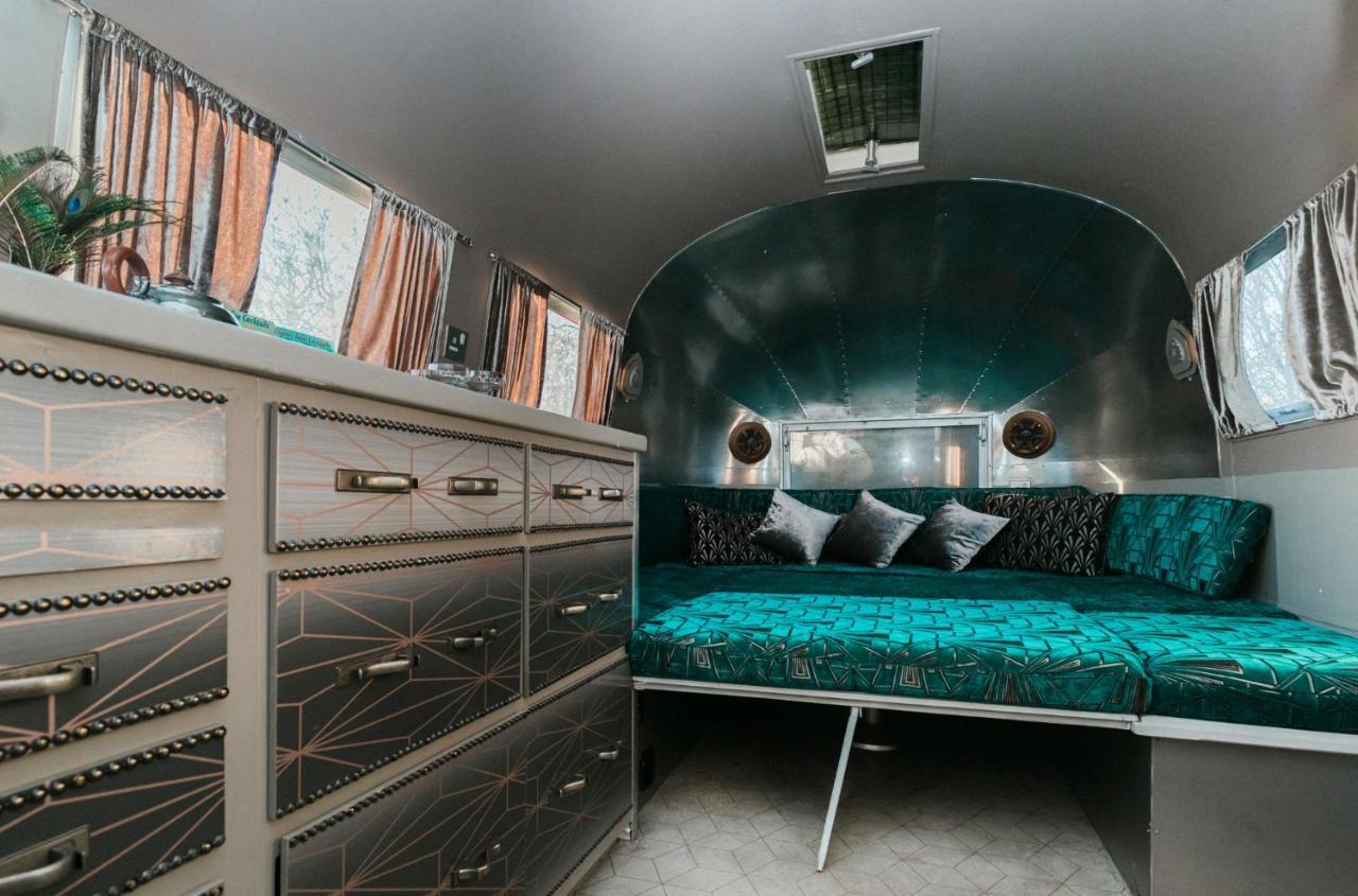 Silver Airstream Glamping & Rental Chichester Bagian luar foto