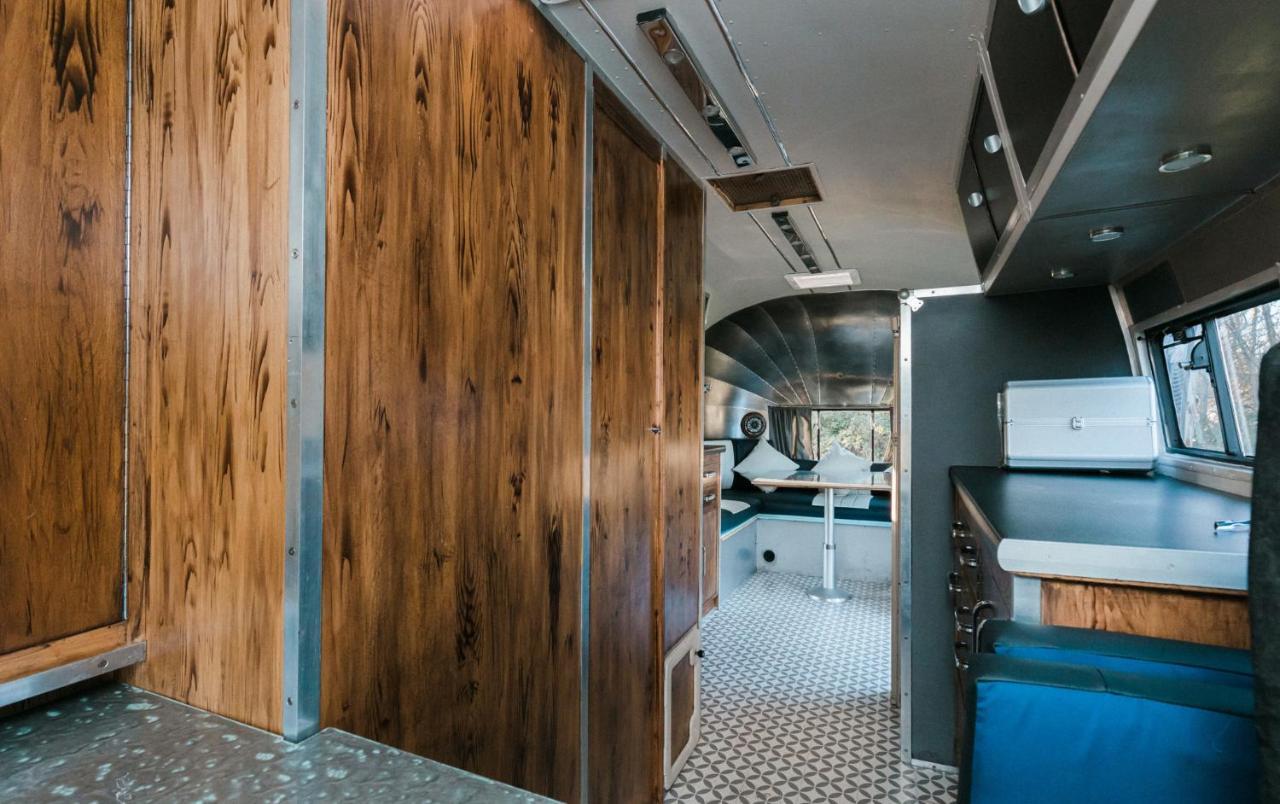 Silver Airstream Glamping & Rental Chichester Bagian luar foto
