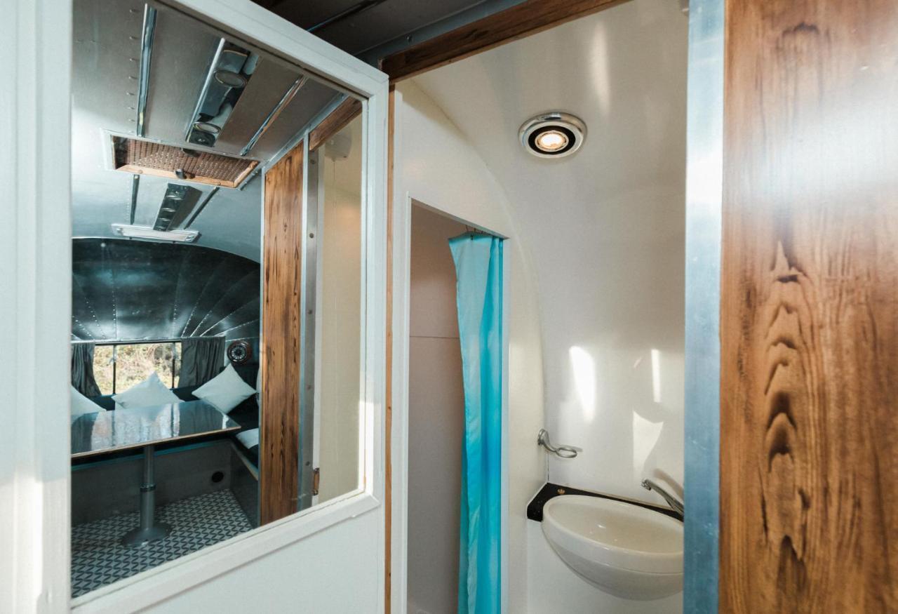 Silver Airstream Glamping & Rental Chichester Bagian luar foto