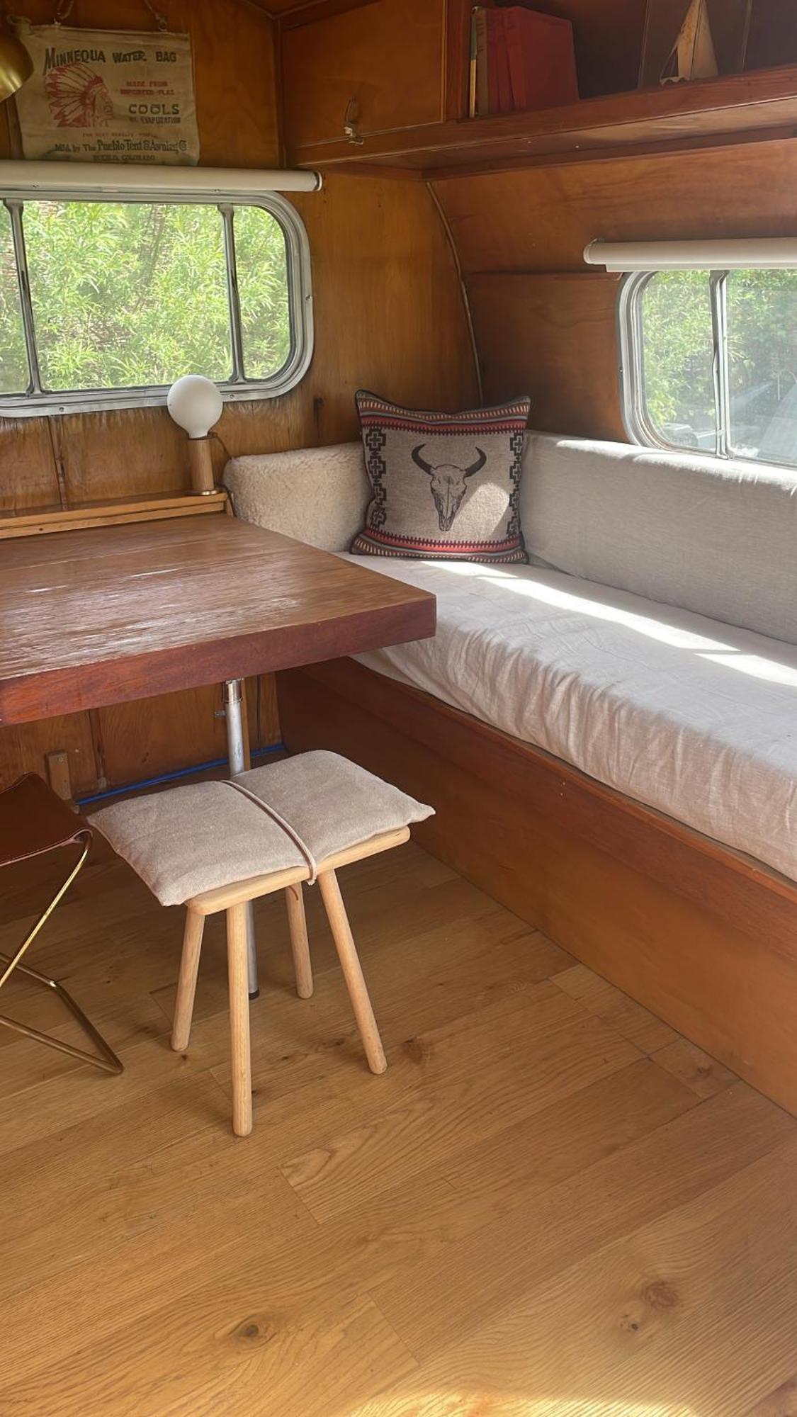 Silver Airstream Glamping & Rental Chichester Bagian luar foto
