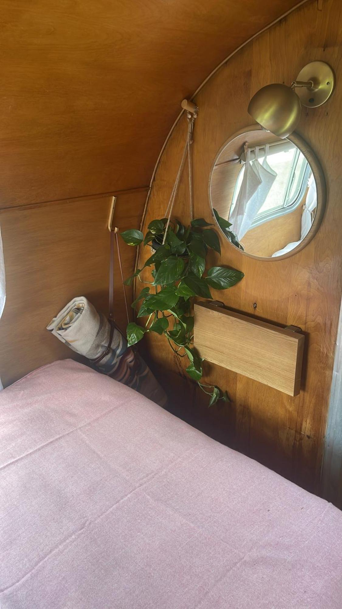 Silver Airstream Glamping & Rental Chichester Bagian luar foto